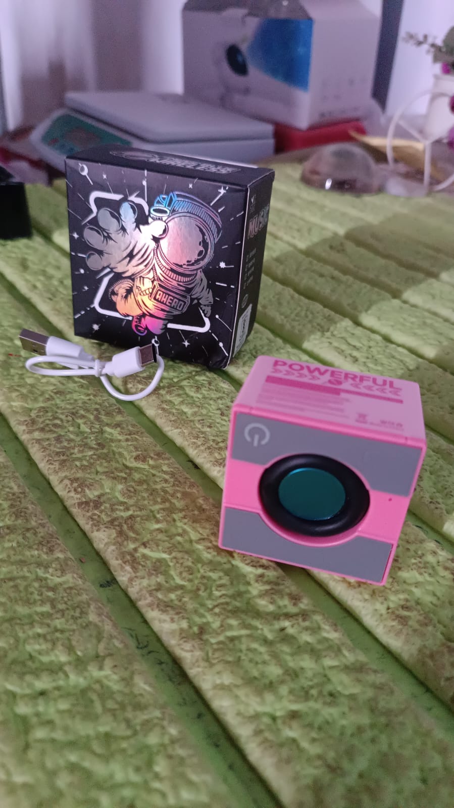 wireless Bluetooth Speaker wireless Bluetooth Speaker